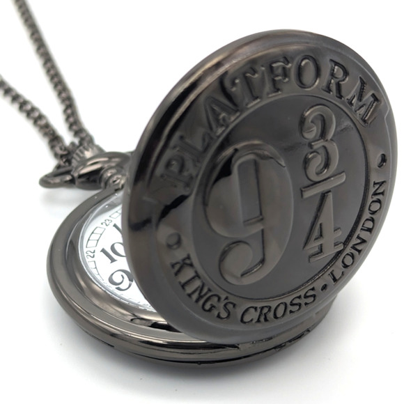Harry Potter Pocket Watch NEW Gift Platform 9¾ King's Cross Hogwarts Express - Picture 6 of 8